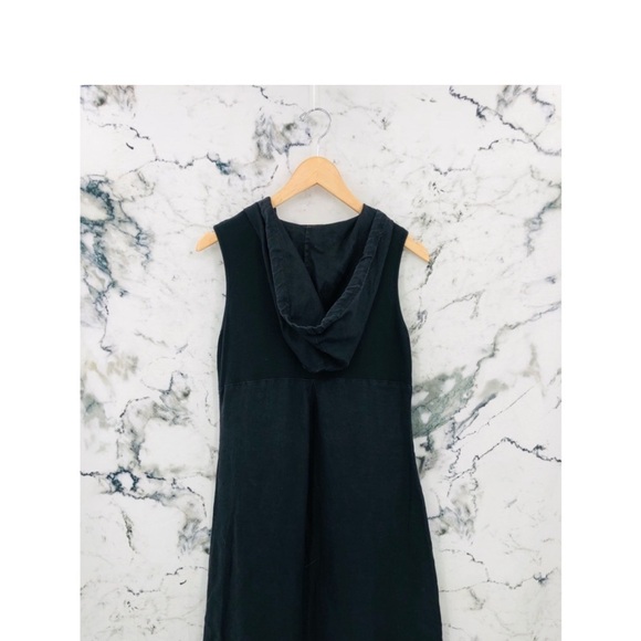 Ecru Brand Sleeveless Hoodie Half Zip Midi Dress Black - Picture 4 of 4